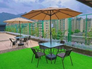 Taizhou Skyscraper Chao Hotel (Huangyan Jiufeng Park) Hotel in Zhejiang