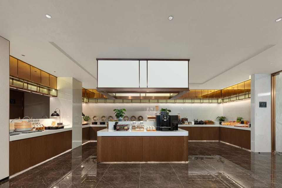 Atour Hotel Hangzhou Xiaoshan Kaiyuan Square Hotel in Hangzhou