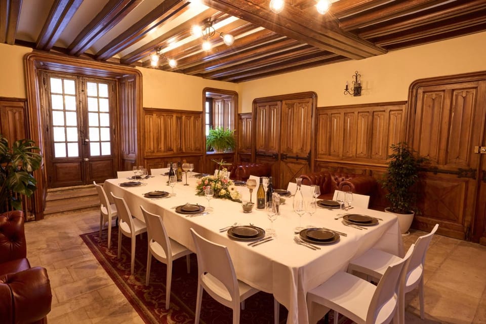 Domaine de la Commanderie de Ballan Hotel in Joué-lès-Tours