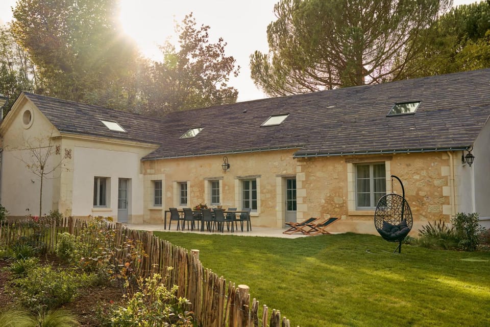 Domaine de la Commanderie de Ballan Hotel in Joué-lès-Tours