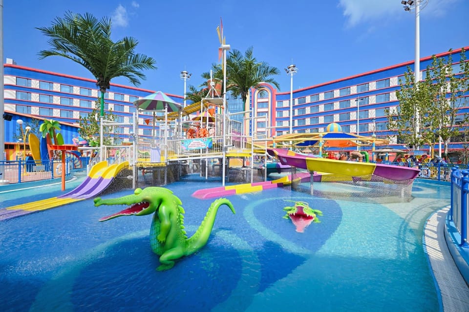 Ningbo Bear Harbor Hotel (Cixi Fantawild Resort) Hotel in Zhejiang