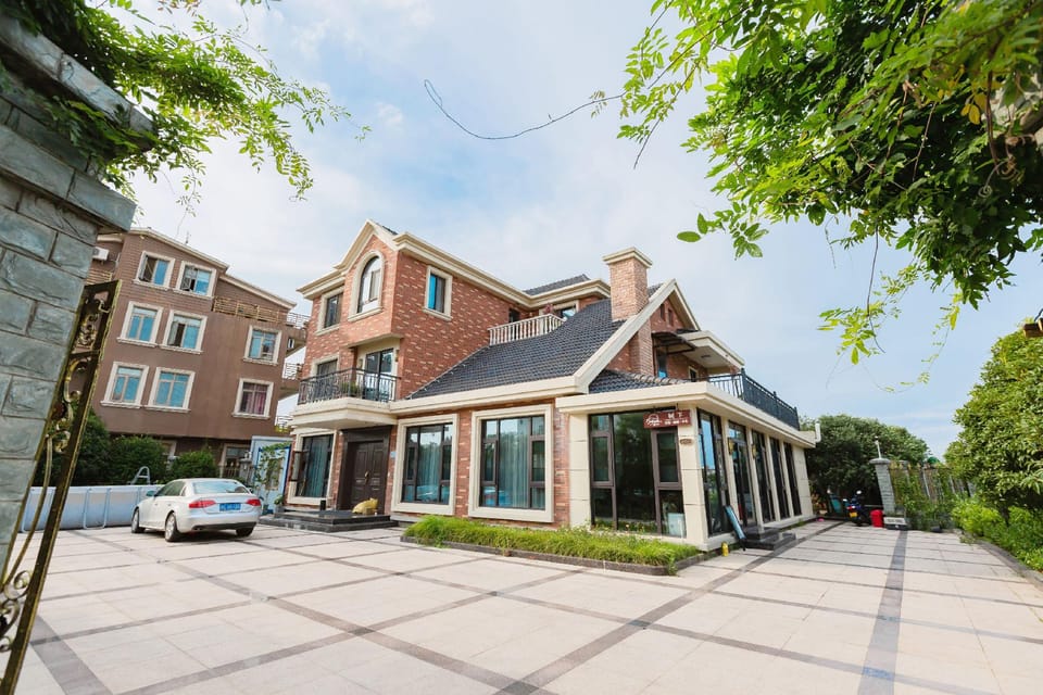 Mint Villa Hotel in Zhejiang