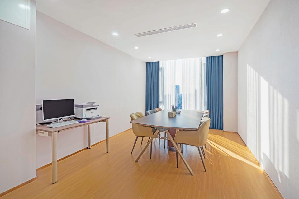 Lavande Hotel (Huzhou Changxing Taihu Avenue Branch) Hotel in Suzhou