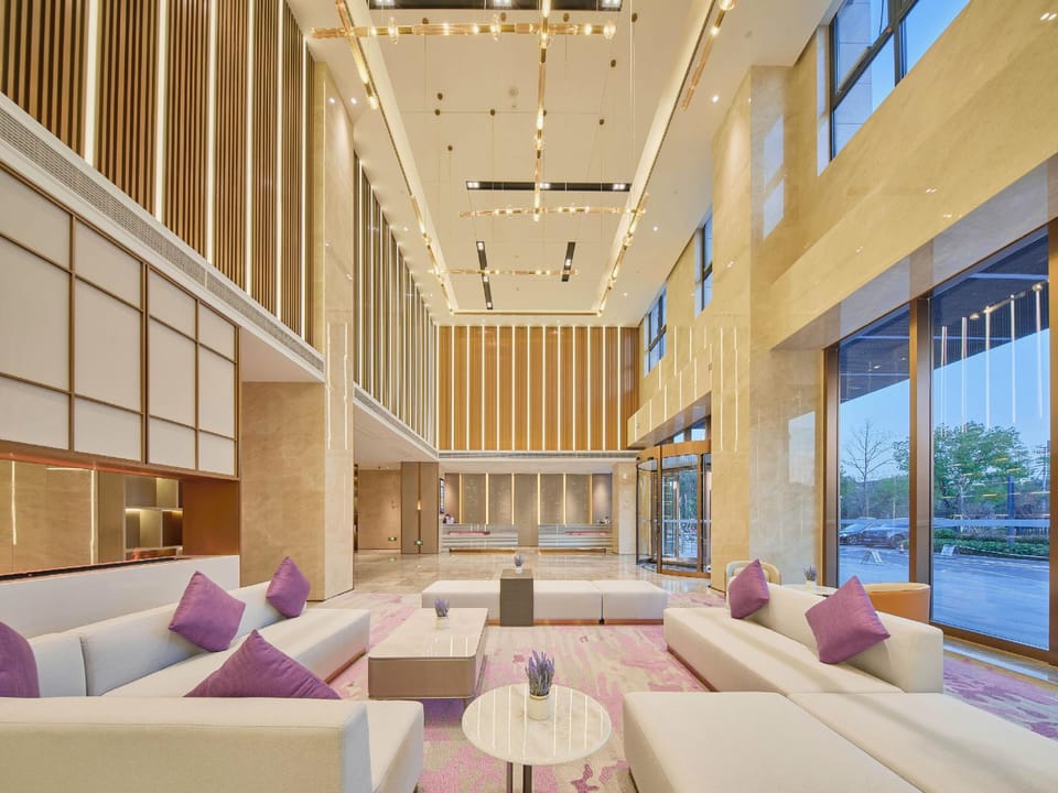 Lavande Hotel (Huzhou Changxing Taihu Avenue Branch) Hotel in Suzhou