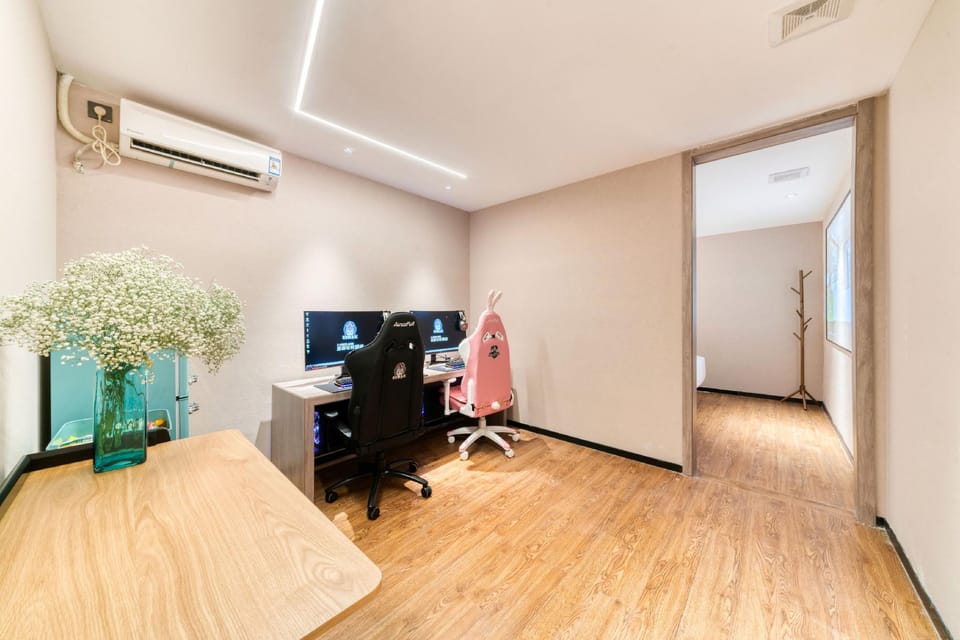 ReMAX Esports Hotel (Rainbow South Road Branch) Hotel in Zhejiang