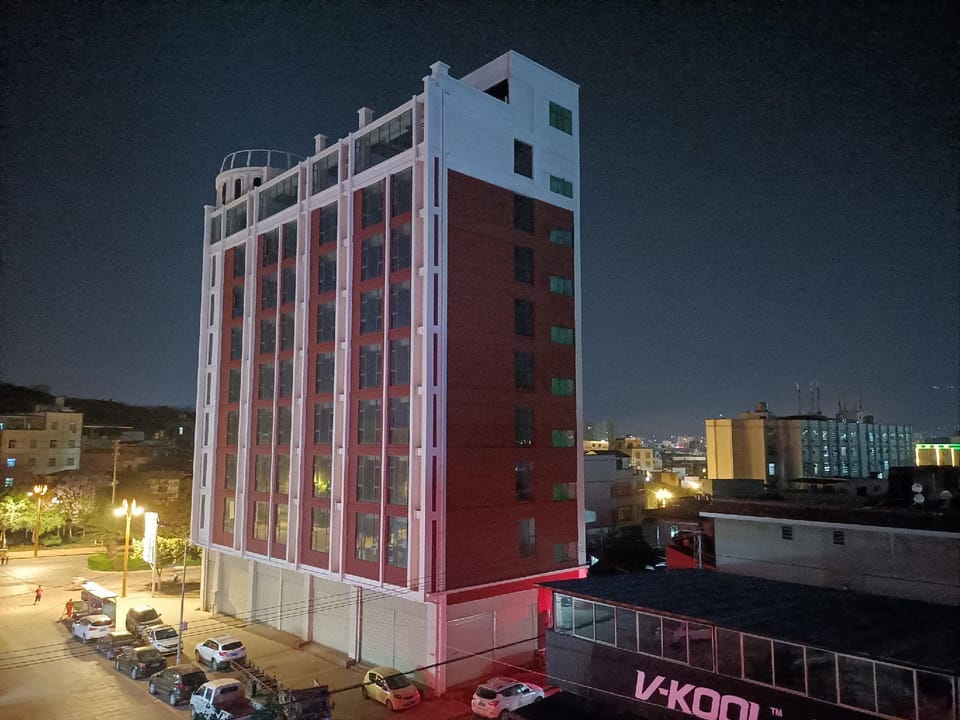 Hongfa Business Hotel (Happy Grassland Branch) Hotel in China