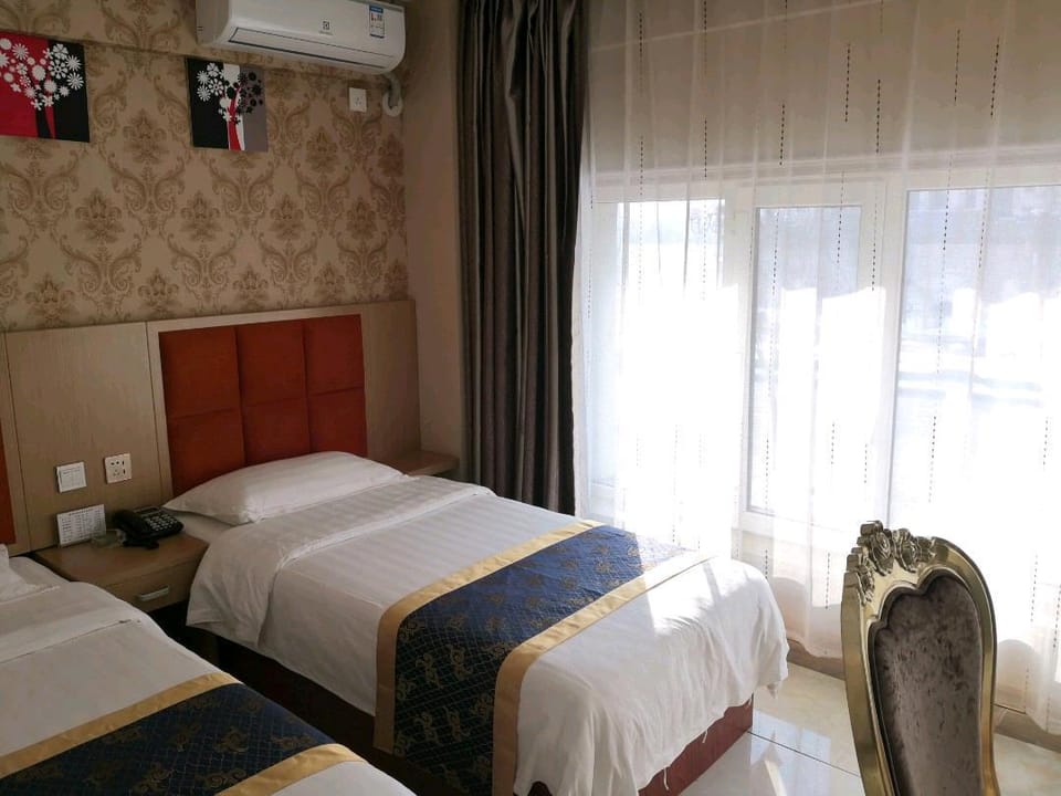 Harbor Express Hotel Hotel in China