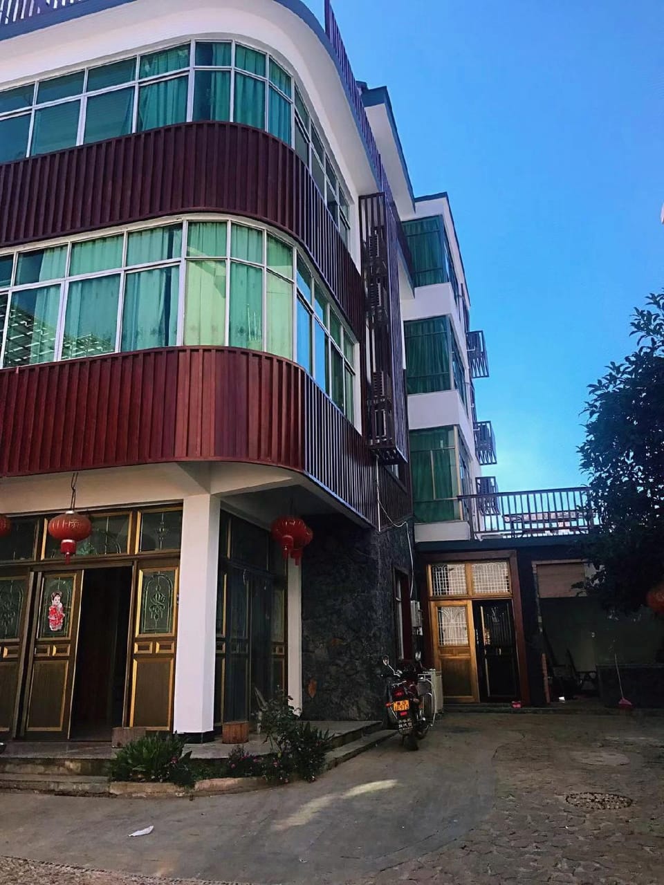 Jia Nan Farmhouse Hotel in Hangzhou