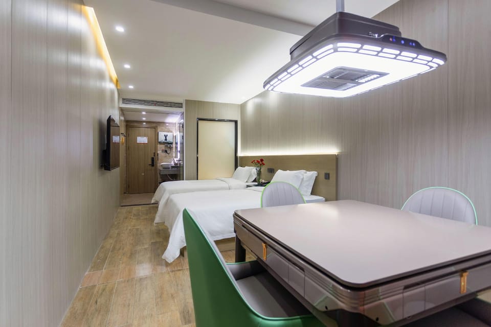 Manson Light Residence Hotel (Shangzhidu Pedestrian Street Branch) Hotel in Zhejiang