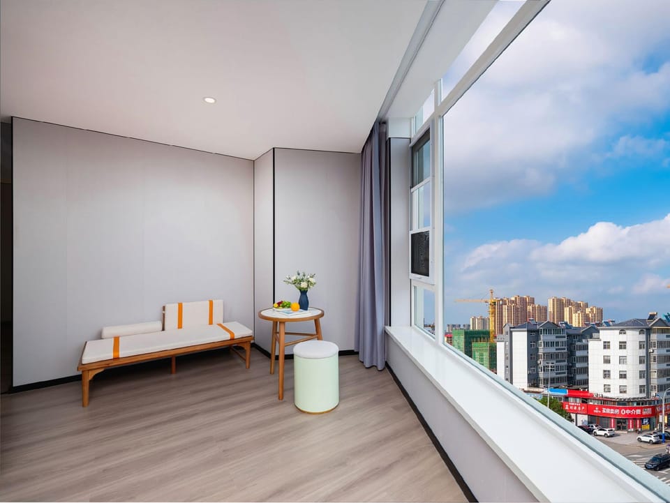 Moshang Qingju Hotel (Tancheng Station, Tanguo Ancient City Branch, Linyi) Hotel in Jiangsu