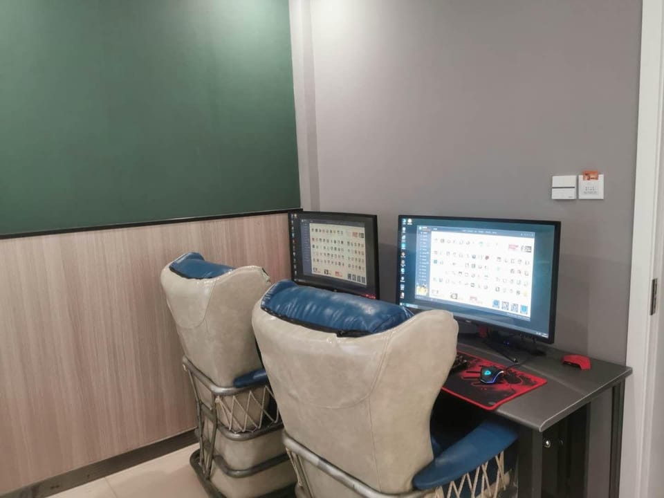 Longfei Esports Hotel Hotel in China