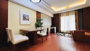 Happy Guest Projection Apartment Hotel in Zhejiang