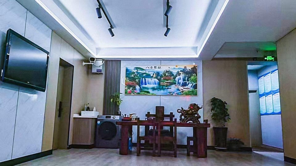 Home Inn Smart Hotel (Bus Station Branch) Hotel in China