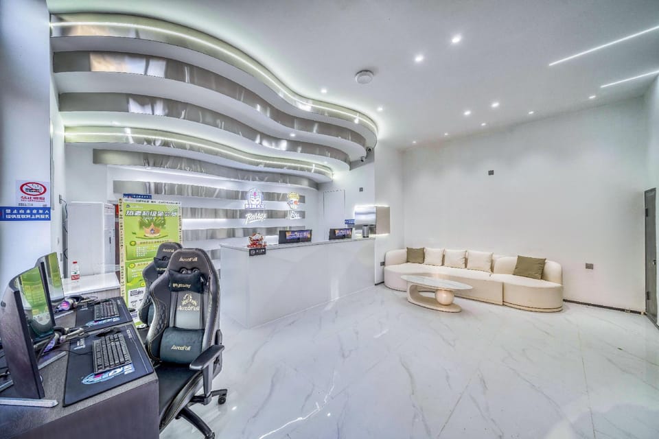 ReMAX Esports Hotel (Hangzhou Xixi Impression City Branch) Hotel in Hangzhou