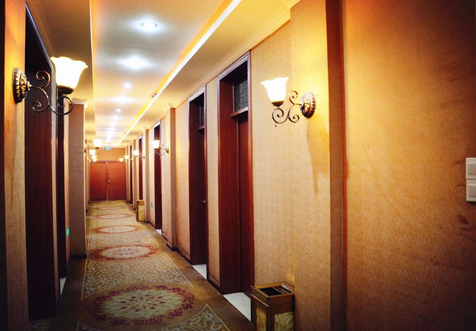 Aofeng Business Hotel (Guogou Plaza Branch) Hotel in Zhejiang