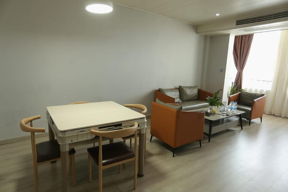 Huanyu Love Nest Hotel (Lianyungang Ganyu South Bus Station Branch) Hotel in Jiangsu