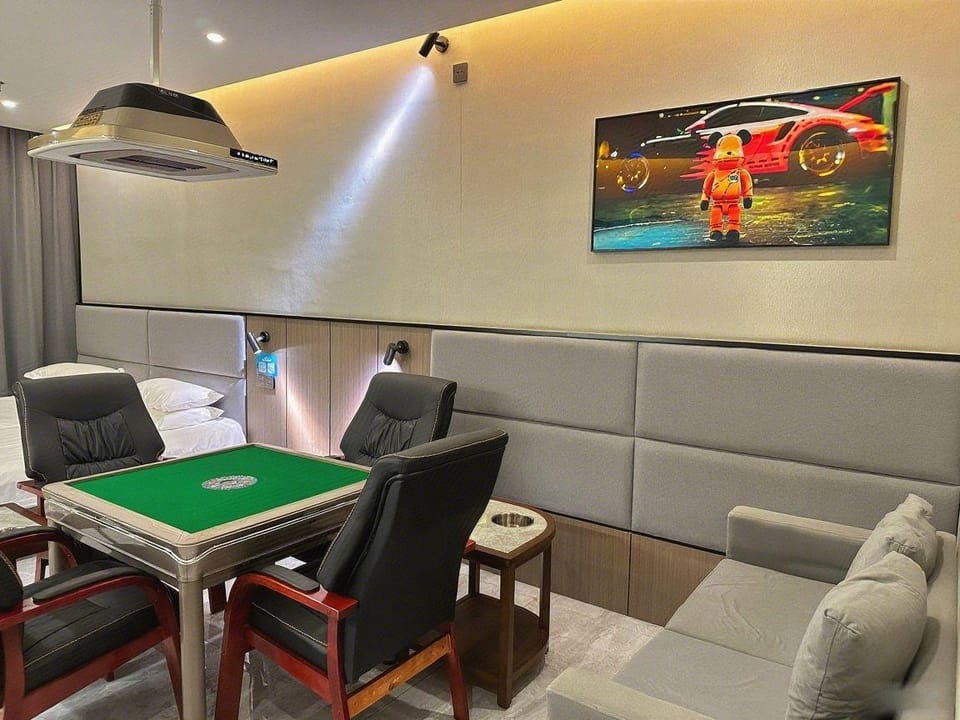 Gugu Yuan Esports Hotel (Hangzhou Gongshu Chengxi Yintai Store) Hotel in Hangzhou