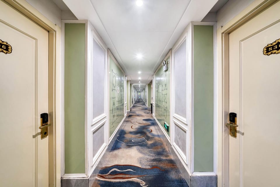 Huzhou Manting Hotel (Dongwu Yintai City Branch) Hotel in Suzhou