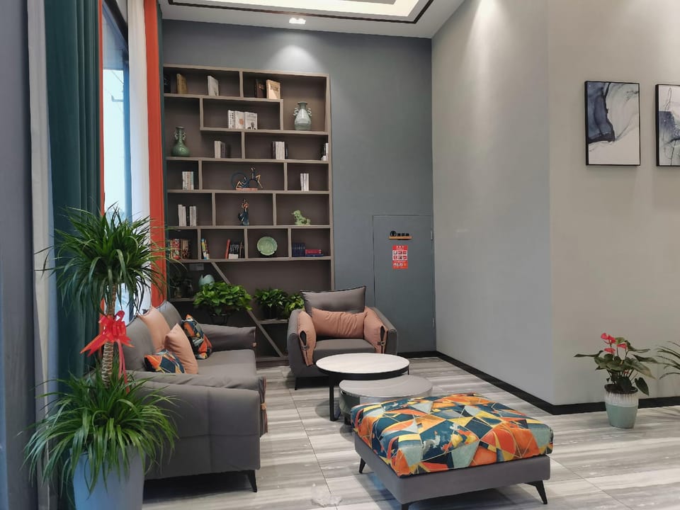 Yijia Zhishang Hotel (Yunhe Middle School Branch, Zhejiang Province) Hotel in Zhejiang