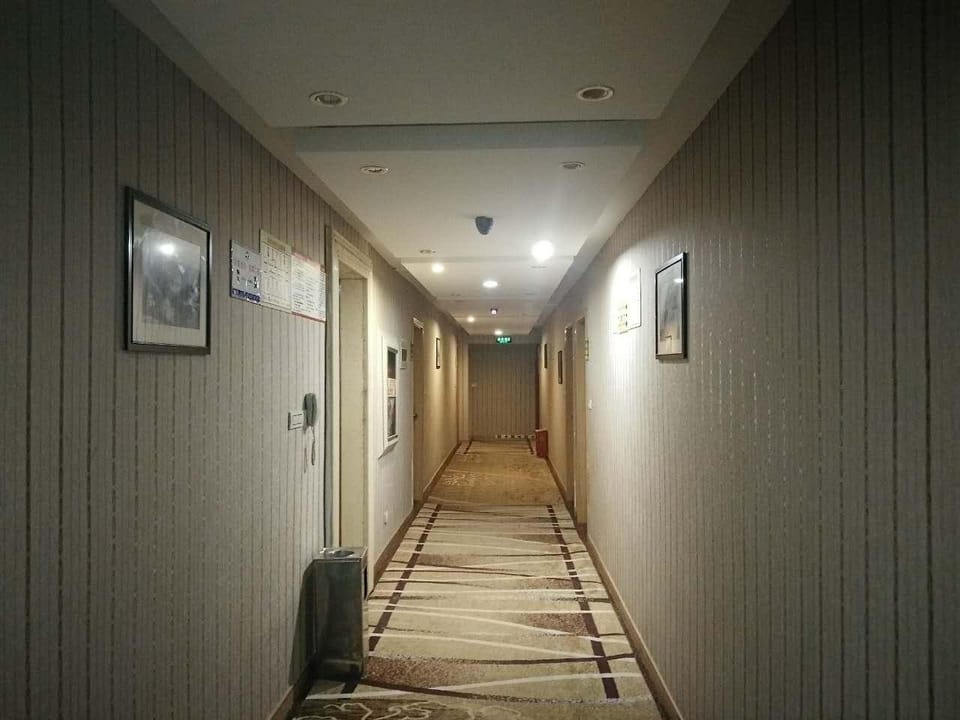 Yideyuan Business Hotel (North Bus Station Branch) Hotel in Zhejiang