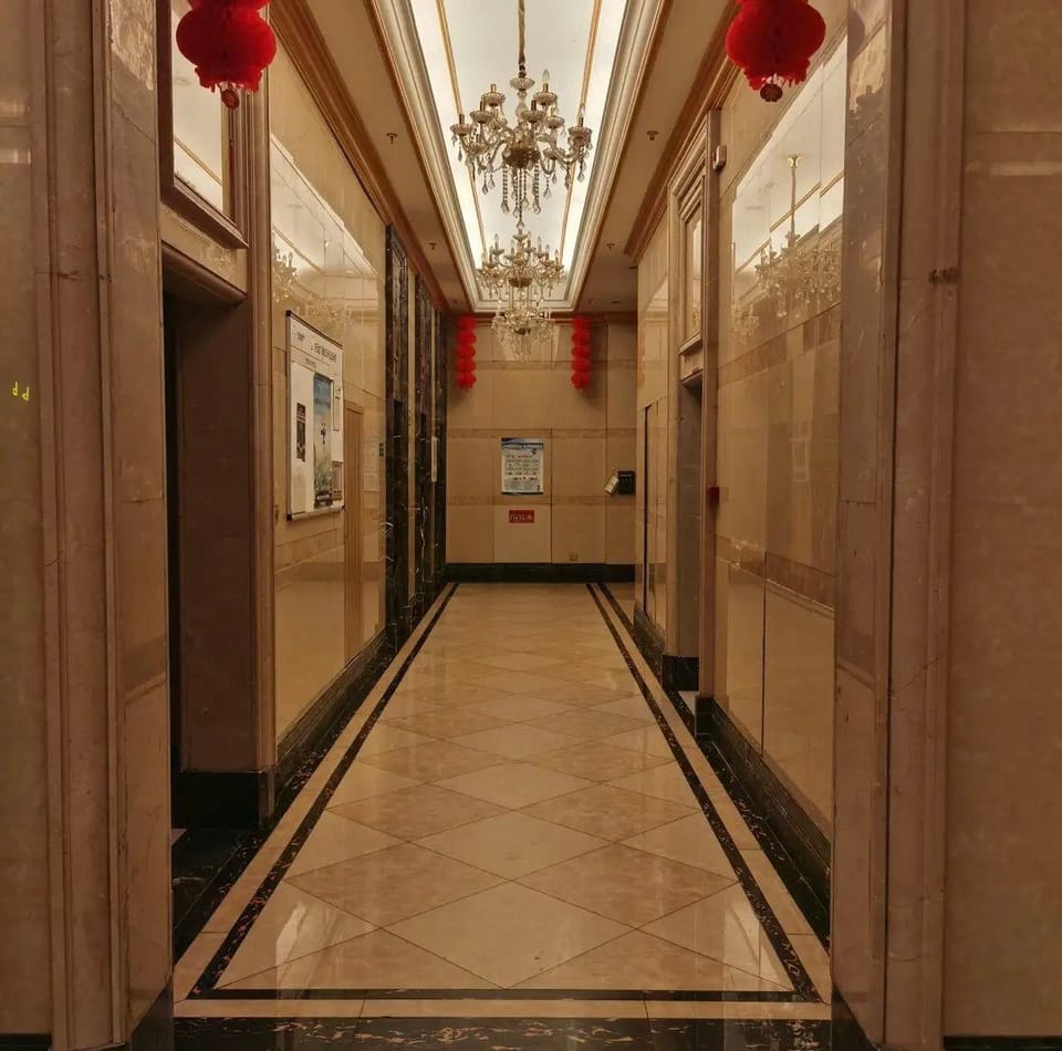 Lingyun Esports Hotel (Wanda Plaza Branch) Hotel in Zhejiang