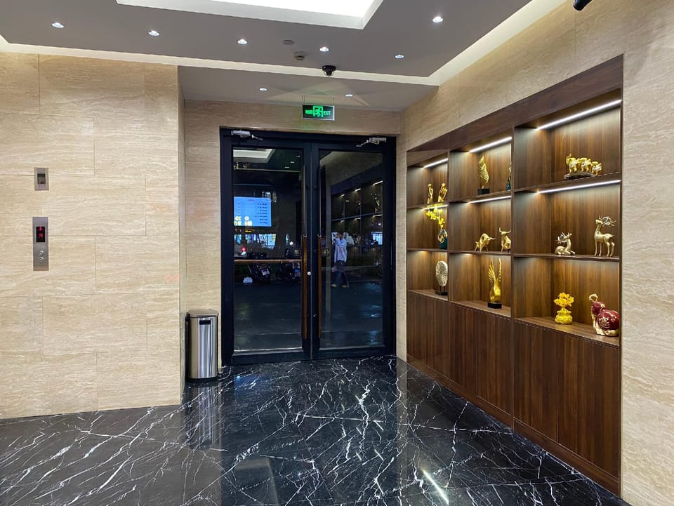 Baiyuan Hotel (Yanji Middle Road Metro Station Branch) Hotel in Shanghai