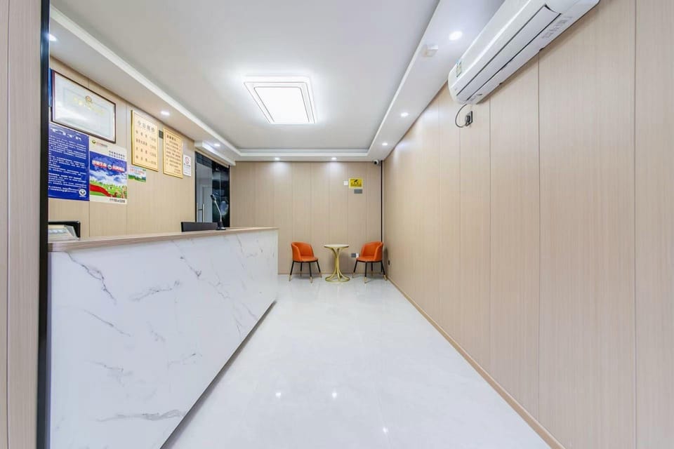 Aihua Hotel (Chongxian Garden City Branch) Hotel in Hangzhou