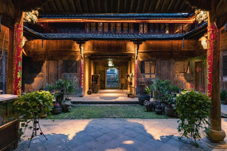 Peach Blossom Fragrance Homestay Hotel in Zhejiang
