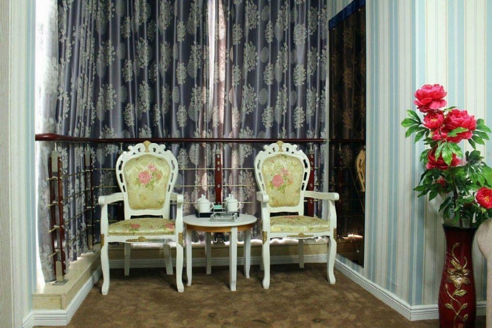 Tuker China Light Residence Hotel (Wuhu Wanzhi World Trade Center Branch) Hotel in Zhejiang