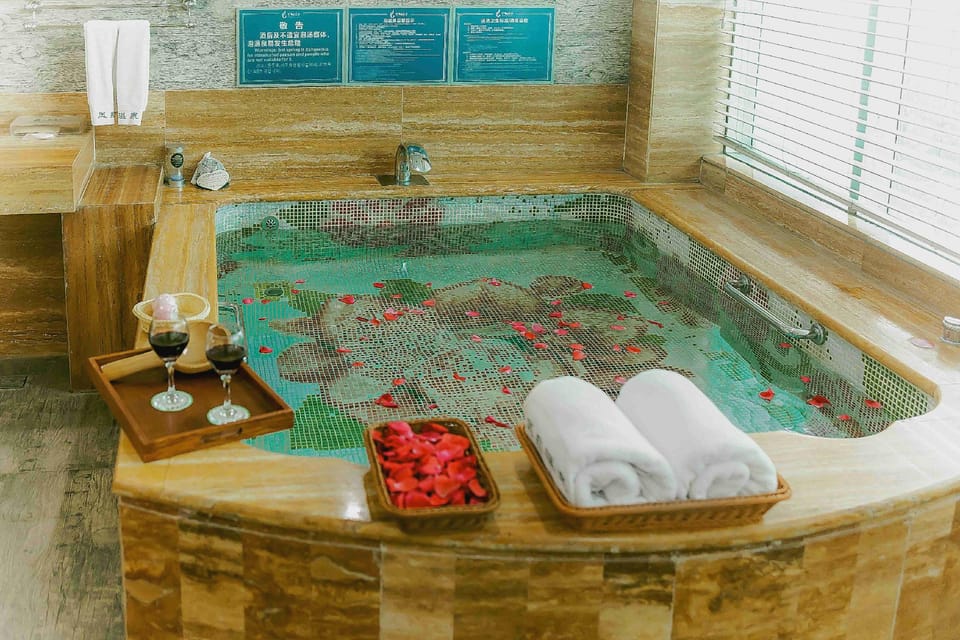 Fengxiang Hot Spring Resort Hotel Hotel in China