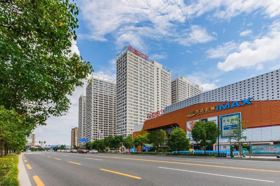 inn柒柒·柒住 Smart Audio-Visual Hotel (Shangyu Wanda Plaza Branch) Hotel in Zhejiang