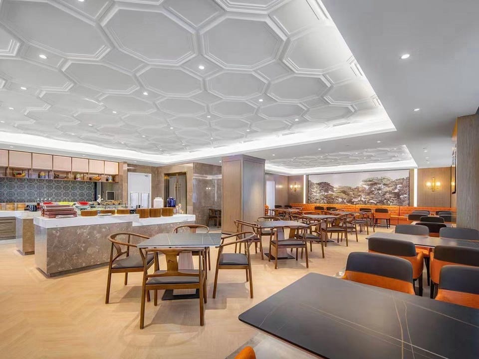 Vienna International Hotel · Lishui Shuige Branch Hotel in Zhejiang