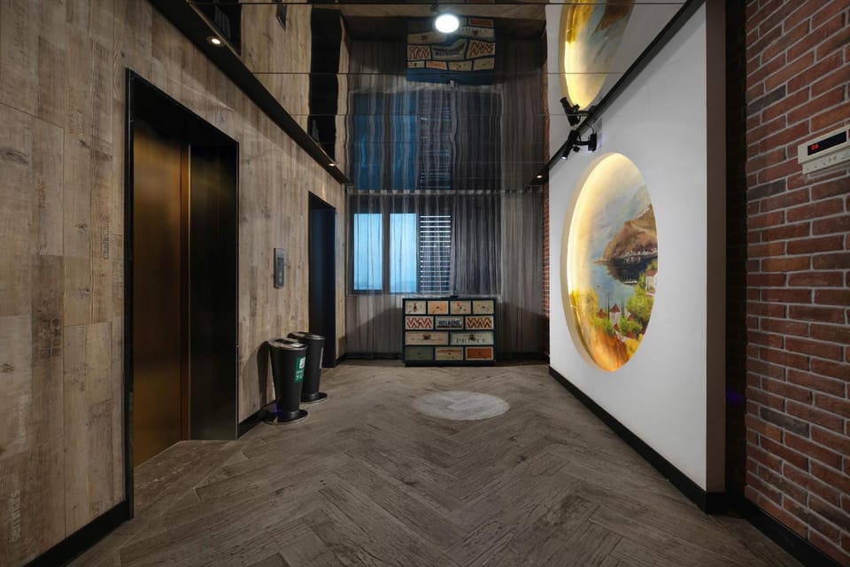 Net Fish E-sports Hotel (Jiashan Yintai Branch) Hotel in Shanghai