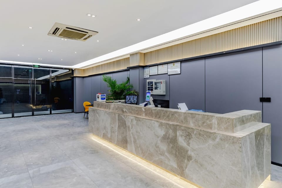 Yunlai Four Seasons Smart Hotel (Ma'anshan East High-speed Railway Station Branch) Hotel in Nanjing