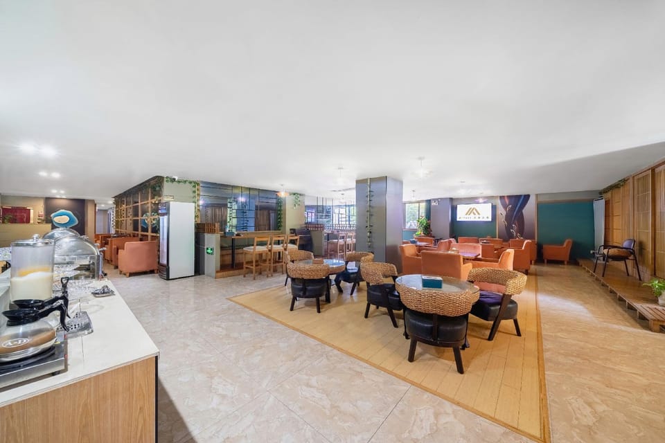 Aifeel Hotel (Haining Yintai City Haichang Road Metro Station Branch) Hotel in Hangzhou