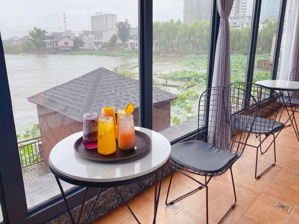 Huzhou Southwest Garden Hotel (Wuxing District Branch) Hotel in Suzhou