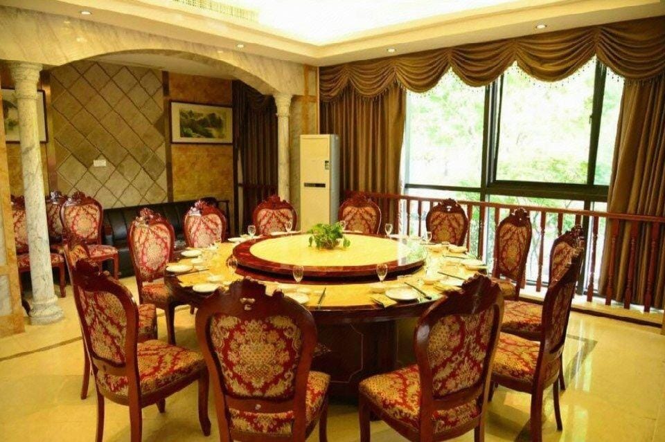 Huzhou Southwest Garden Hotel (Wuxing District Branch) Hotel in Suzhou