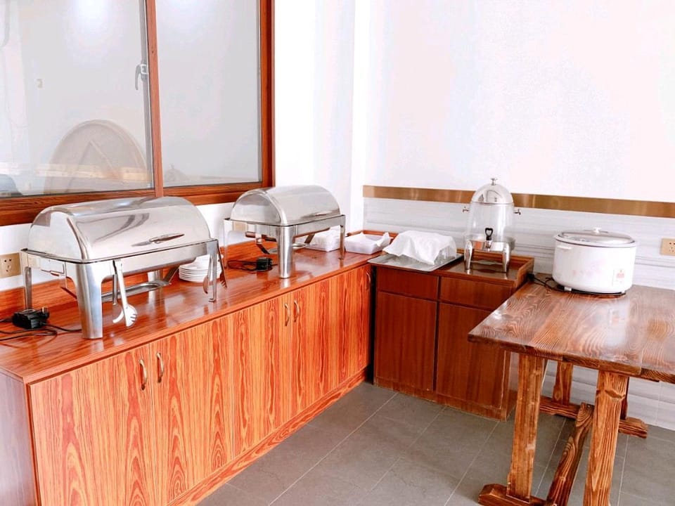 Pinghu Holiday Hotel Hotel in Zhejiang