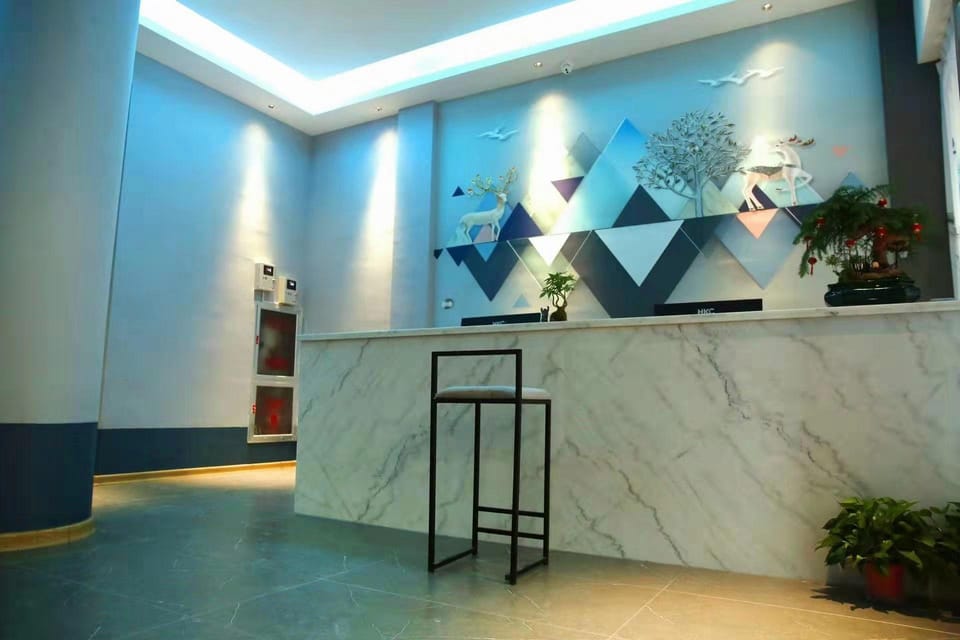 Riri Hotel Hotel in Zhejiang