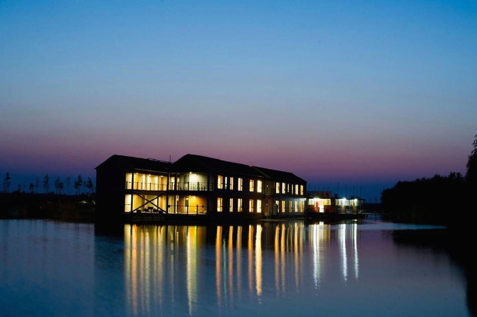 Guest rooms at Gaoyou Lake Reed Wetland Park Resort Hotel in Jiangsu