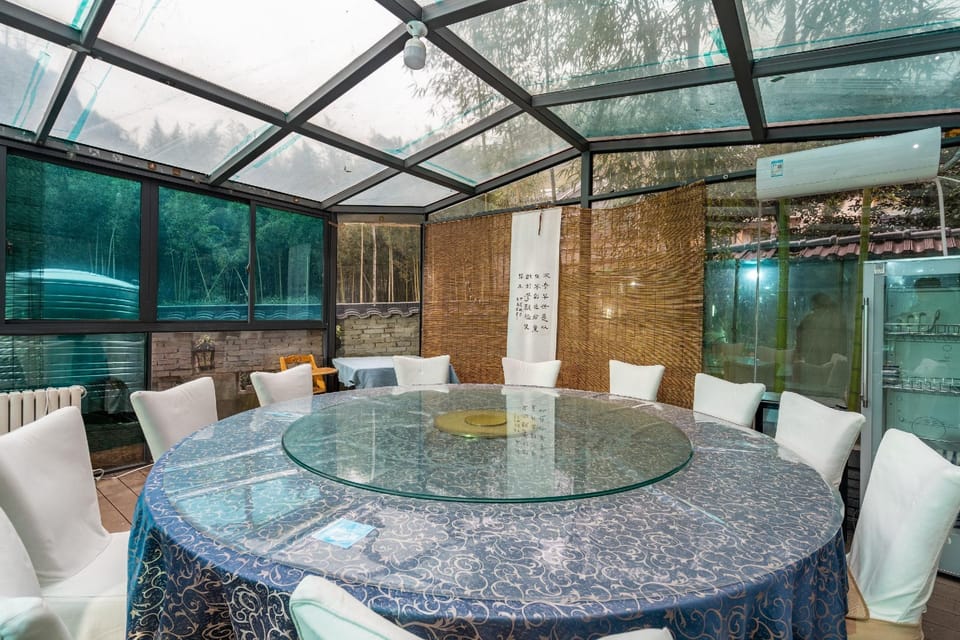 Hangzhou Zhuli Homestay Hotel in Hangzhou
