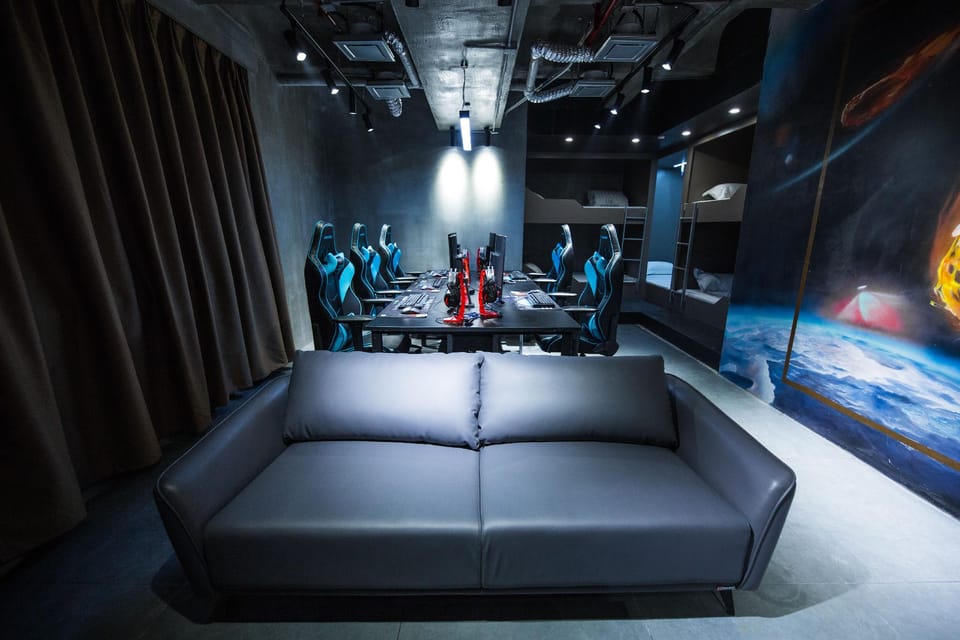Weiyi Esports Hotel (Mingdu Fortune Plaza Branch) Hotel in Nanjing