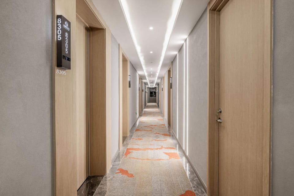 Lanting Smart Hotel (Lugang E-commerce Town Branch) Hotel in Hangzhou