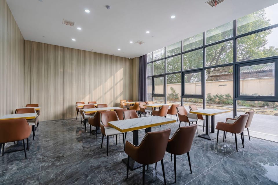 Ma'anshan Youjia Hotel (Golden Eagle International Shopping Plaza Branch) Hotel in Nanjing