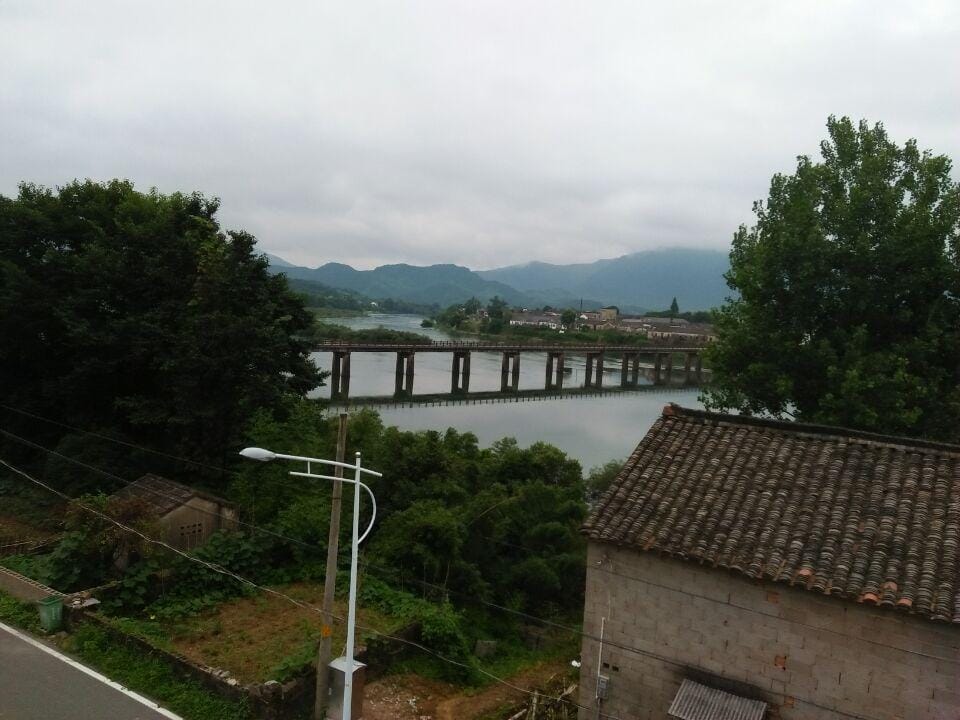Tea Farmer Inn (Taohuatan Scenic Area Branch) Hotel in Zhejiang