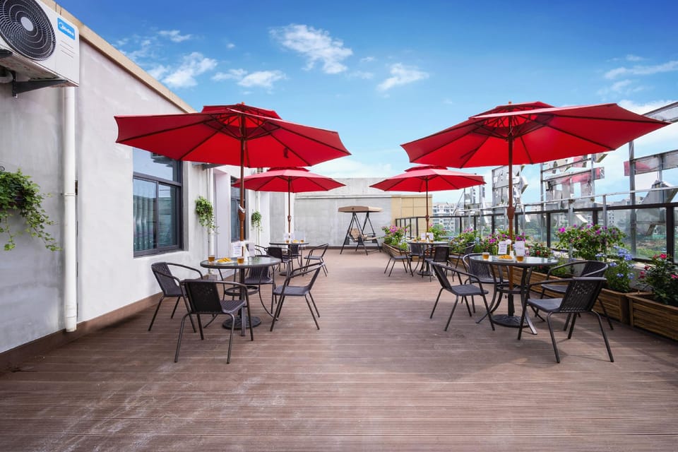 Platinum Cloud Hotel (Wanda Plaza Branch) Hotel in Zhejiang