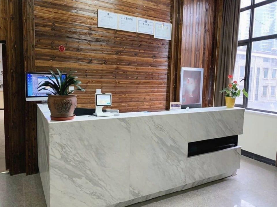 Yushe Hotel (Linping Heyu Road Metro Station Branch) Hotel in Hangzhou