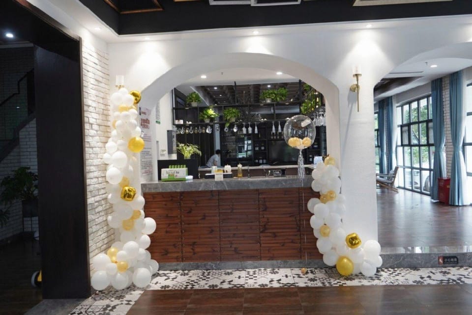 Huiju Hotel (Yingchun Street Branch) Hotel in Zhejiang