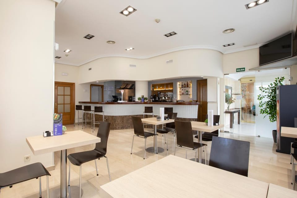 Bar/lounge