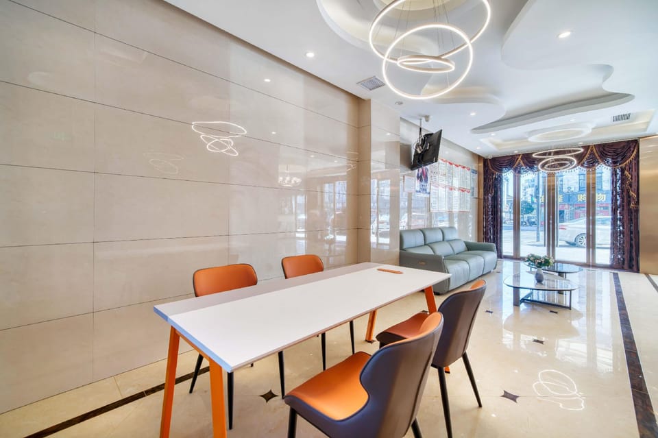 Yiwu Panlong Smart Choice Hotel (Fotang Town Branch) Hotel in Hangzhou